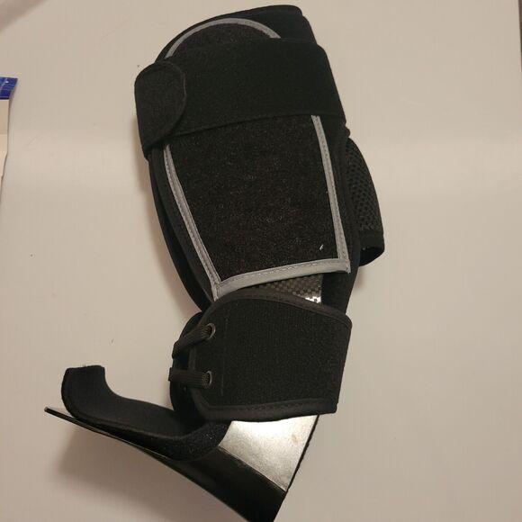 Active Ankle Brace  Medium Lace Up & Strap Multi Sport - Picture 4 of 8